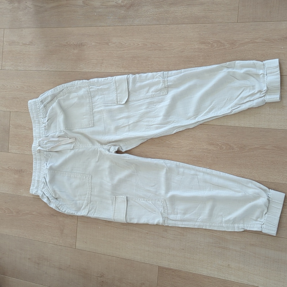 SPLENDID, linen cream white pants size medium